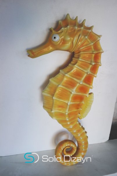 POLYESTER DENİZ ATI HEYKELİ