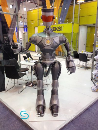 STRAFOR POLYESTER ROBOT MAKETİ